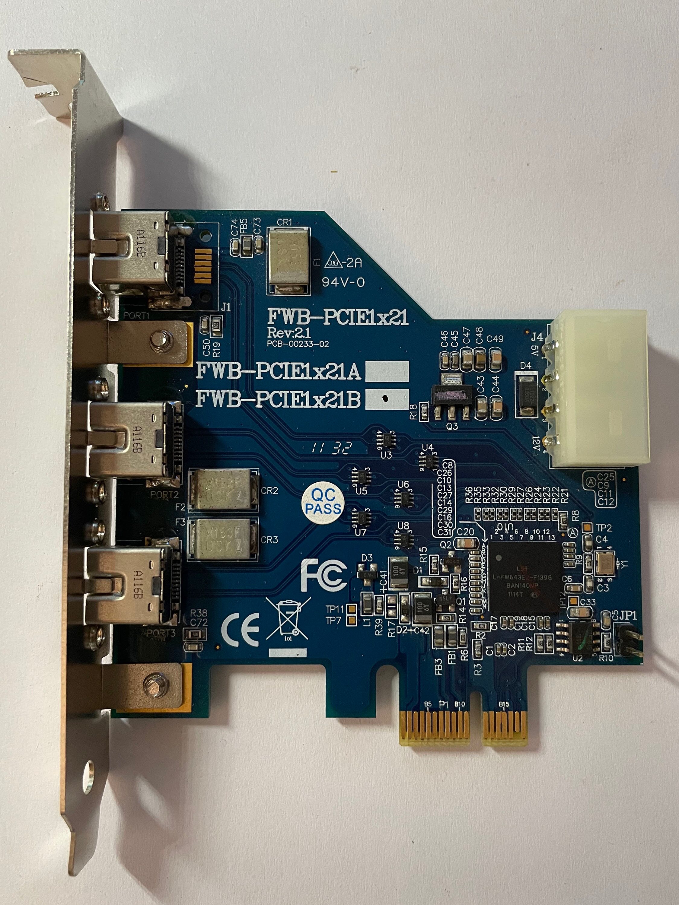 Taiwan IOI FWB-PCIE1X21B PCI-E to turn 1394B HD DV collection card 800M Industrial Camera