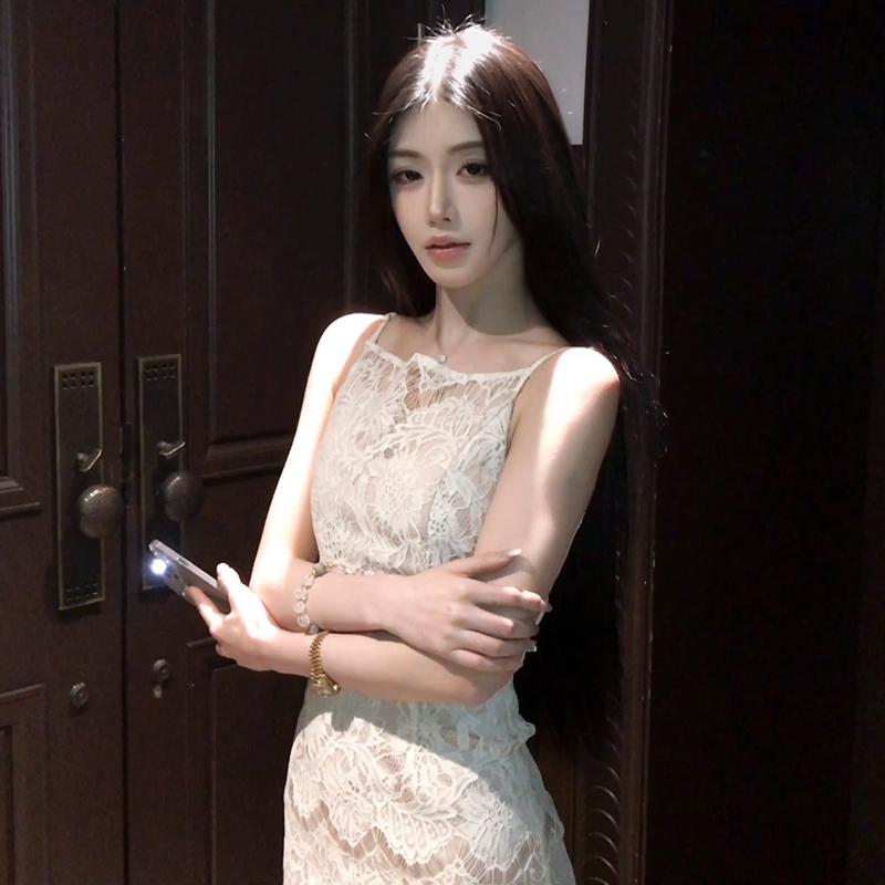Pz【Old-Fashioned Heroine】Comes with Built-In Bra Pads, Large Lace Trim, 3cm Longer, Pure Desire, Heavy-Duty Lace, Waist-Cinching, White