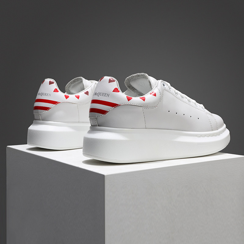 520 McQueen Pa small white shoes women's summer head layer cowhide breathable thick-soled muffin inner heightened board shoes lovers casual shoes