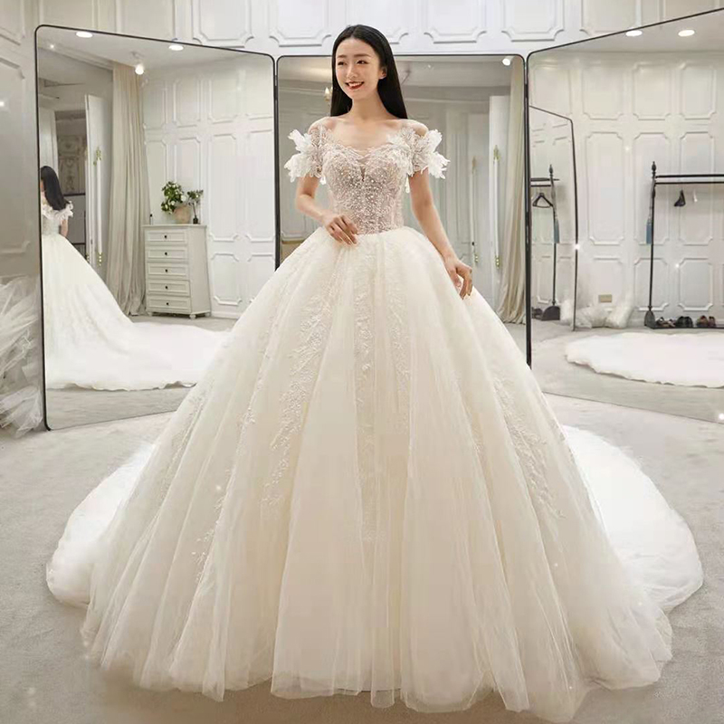 French main wedding dress 2021 new bride dragging female little, light yarn, shoulder, shoulder, thin forest, super immortal dream French main wedding dress 2021 new bride dragging female little, light yarn, shoulder, shoulder, thin forest, super immortal dream
