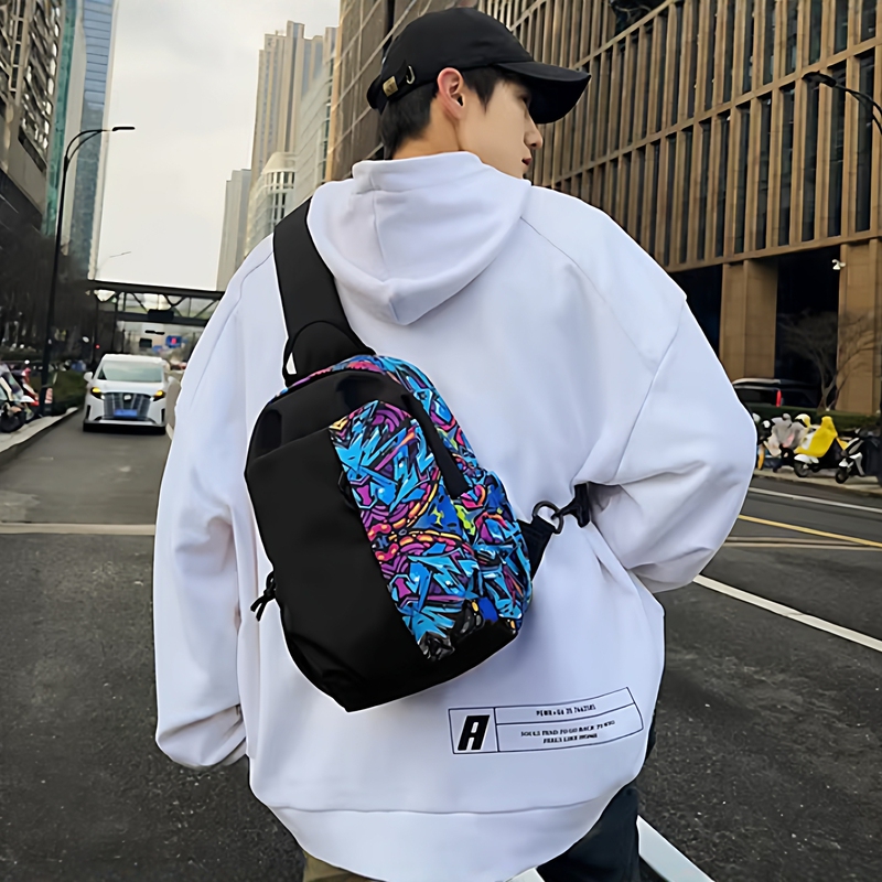Japanese Color-Blocking Graffiti Street Fashion Chest Bag, Unisex, for Older Children, Stylish, Versatile, Lightweight Travel Crossbody Bag