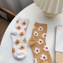 Send you a small red flower to help Jackson Yi red flower socks women's socks net red with the same long tube