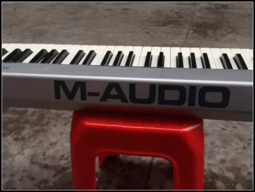 M-Audio KeyStation 61ES Second-Hand Midi-клавиша 61 Ключ 61 и полуразрывный интерфейс USB