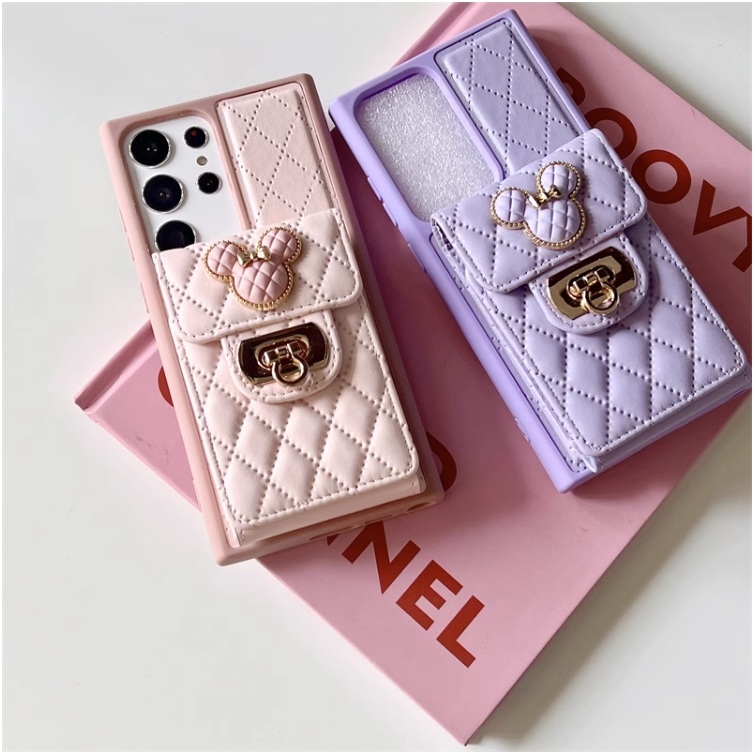 Chanel-Style Leather Case Suitable for Samsung S24/S23/S22Ultra Phone Case with Anti-Drop Chain, Full Protection Cover for S21/S20+, S23/S24 Plus