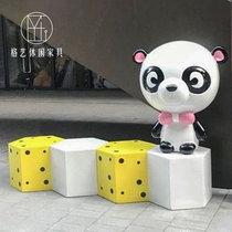 FRP hexagonal splicing Panda sculpture stool Creative beauty Chen doll combination stool Alien cartoon seat
