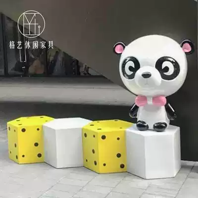 Glass fiber hexagonal splicing stool Panda sculpture creative beauty Chen doll combination stool alien cartoon seat