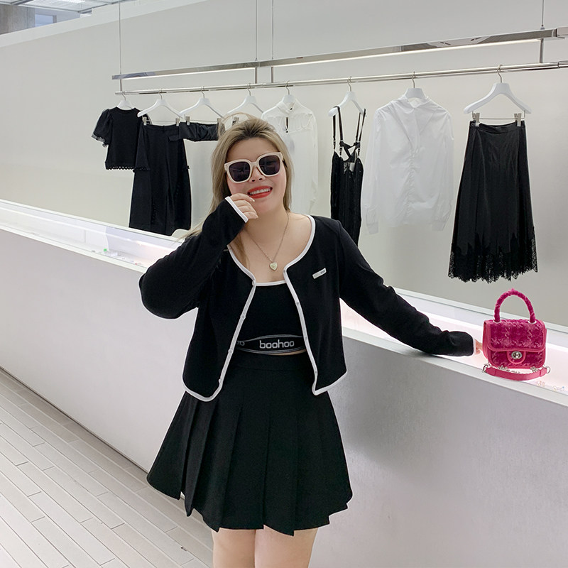 Don't eat Kaka, romantic holiday, sports style, color-blocking, edged short coat, slightly fat casual casual top, women's spring