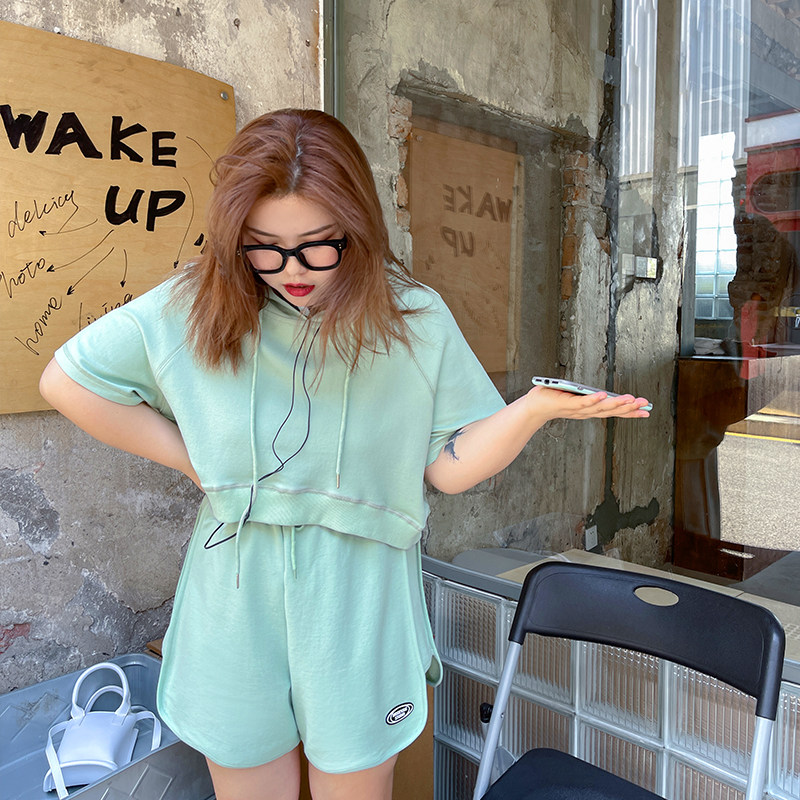 Kaka Don't eat Opening Sport Mode Micro Fat mm Leisure Lianhood Short sleeves Tight Waist Shorts Suit