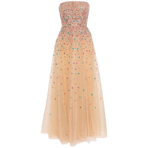 Lady Elie Saab beads decorated with shoulder gown FARTCH hair chic