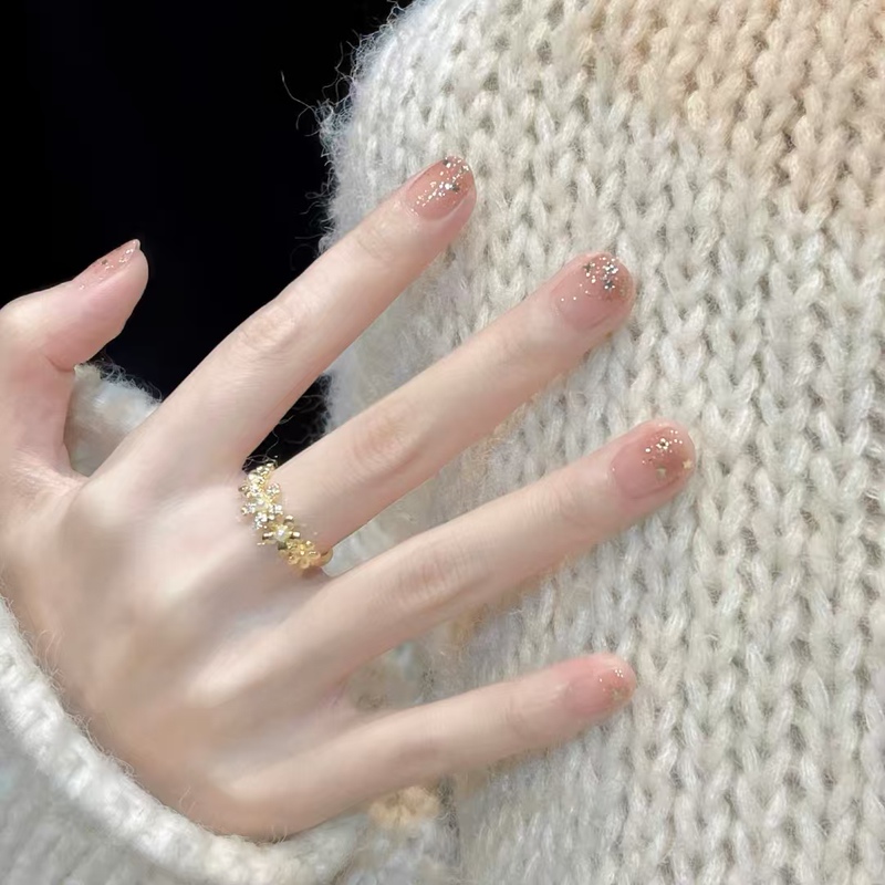 Short Handmade Wearable Nail Patches in Pure Nude Color with Star and Champagne Fine Glitter, Simple and Versatile Removable Fake Nails