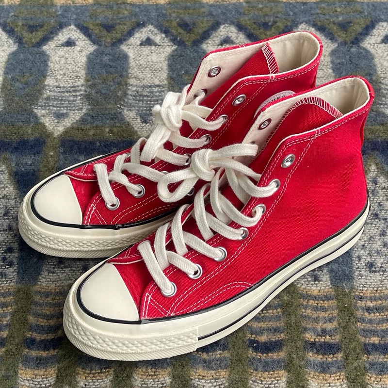 1970S Enamel Red Christmas Red High and Low Top Canvas Casual Sneakers for Men and Women 164944C 164949C 1970S Enamel Red Christmas Red High and Low Top Canvas Casual Sneakers for Men and Women 164944C 164949C