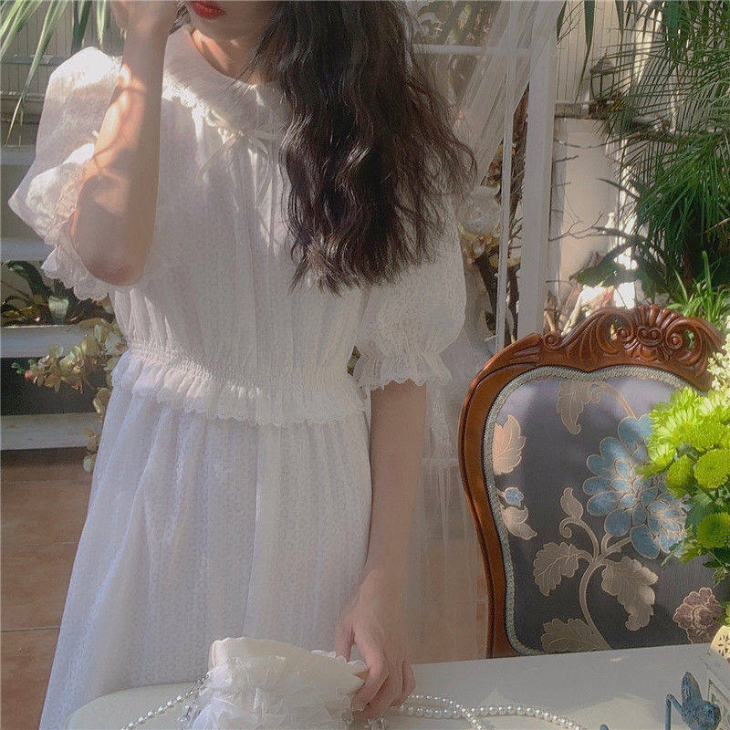 Fa-style retro little fresher teenage girl to collect waist display slim lace palace windy dress with little white dress 2022 new summer