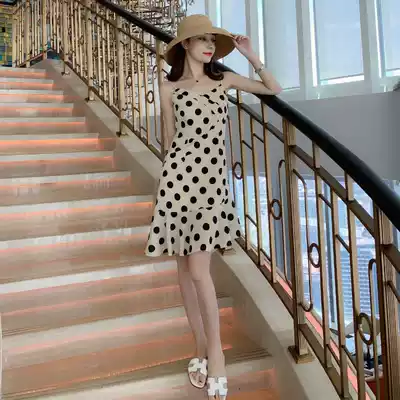 2021 new female summer point suspender skirt high waist V collar temperament slim chiffon dress seaside resort