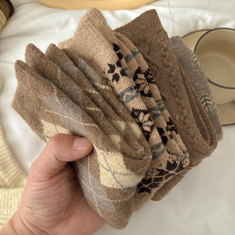 Socks Children Winter middle cylinder Sox pure cotton wool Mori Faculty Daily Retro heaps stockings Sox Boomers Socks Winter Warm-Taobao