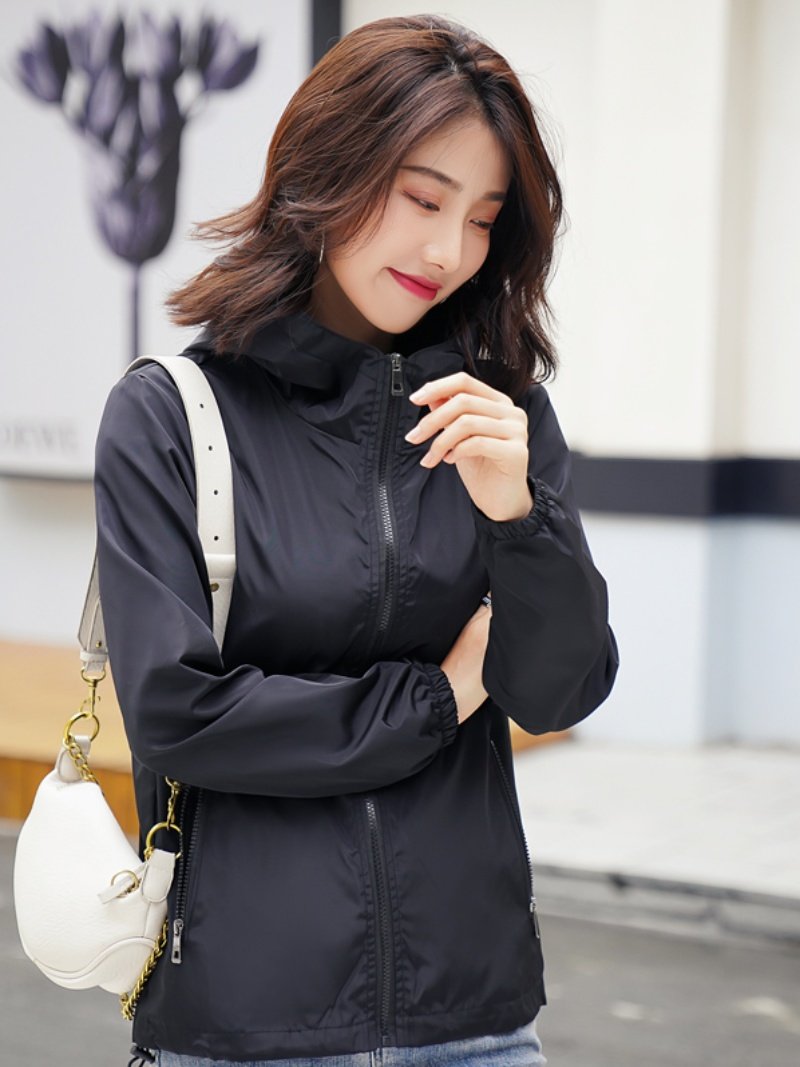 Women's Jacket Spring and Autumn 2025 New Versatile Loose Short Hooded Trench Coat Casual Cardigan Top Small Chanel Style Jacket