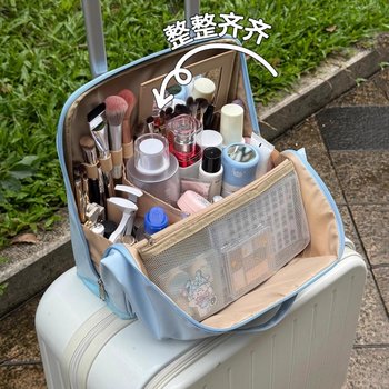 Large capacity of suitcase three-dimensional makeup bag