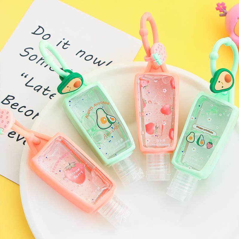 Hand-rubbing liquid portable cover Alcohol Rubbing hand fluid free of hand disinfectant Children with a small bottle of strawberry taste 1