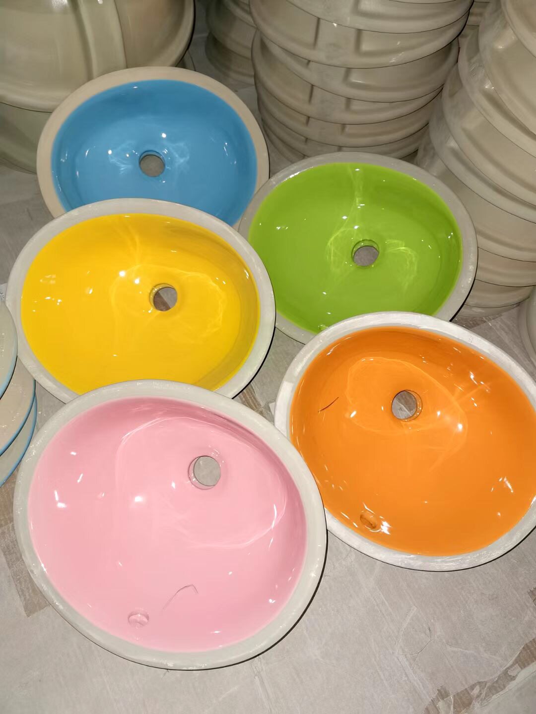 Kindergarten children's ceramic color under-counter basin embedded small size washbasin child washbasin washbasin washbasin