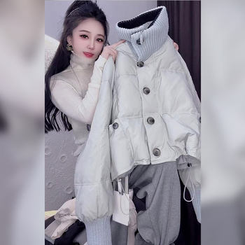 European Fashion Trendy Thick Warm White Coat for Women 2025 Autumn New Casual Loose High-End Top