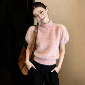 Korean-Style Light Luxury High-End Women's Outfit Pink Short-Sleeved Top for Women 2025 Winter New Slimming and Age-Reducing Versatile Top