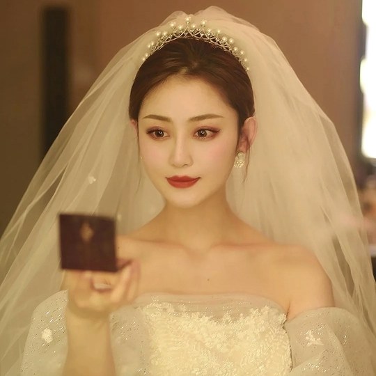 Koreanische High-End-Hochzeitsaccessoires, runder Gesichtsschlankheitsbraut-Hochzeitskopfschmuck, Krone, Schleier, weiße Gaze, einfach und elegant