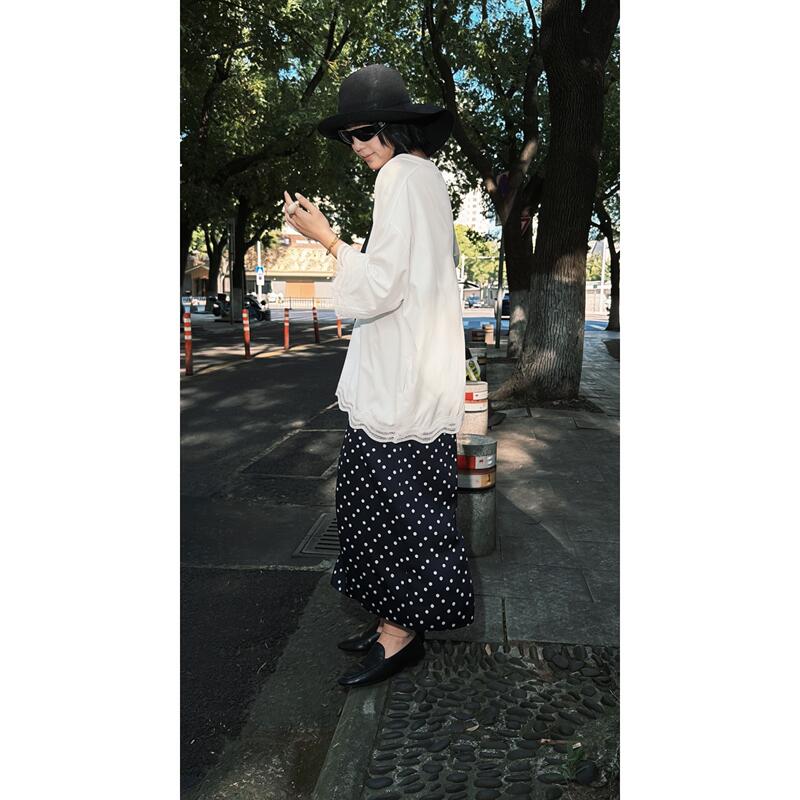 Aze Ripple New White Elegant Simple Versatile Loose Lightweight Breathable Lazy Lace-Trimmed Top for Women