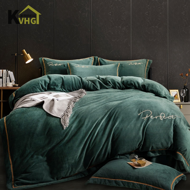 Milk Suede Four Pieces Winter Gushed Thickened Warm Coral Suede Nordic Wind Quilt Cover Baby Suede Bedding Warm