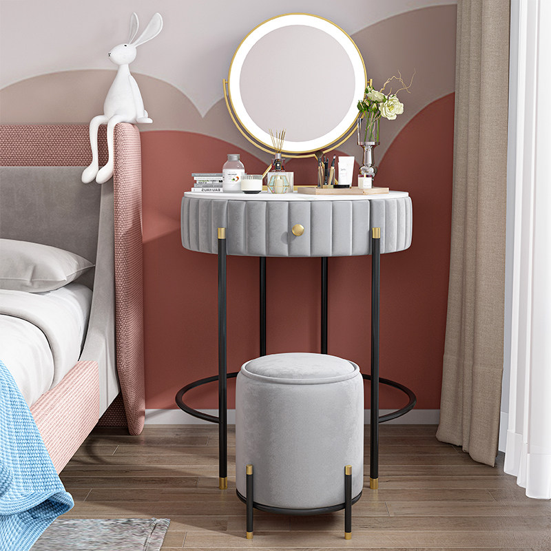 Nordic Light Lavish Dresser's Bedroom Small Family of Extremely Simplified Makeup Table Tennis Red Ins minimalist modern storage Makeup Desk-Taobao