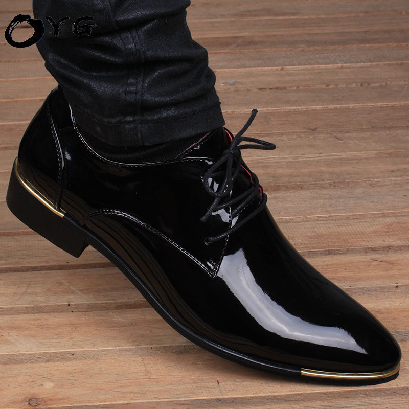 Tide brand business formal leather shoes men's winter 2021 new plus velvet British Korean version of leather interior heightened casual shoes