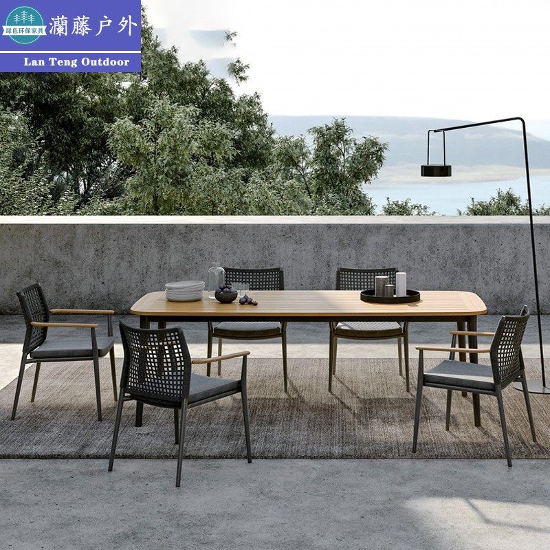 Outdoor Table and Chair CourtyVilla Garden Prototype Room Anti-corrosion and sunscreen and sky teak furniture