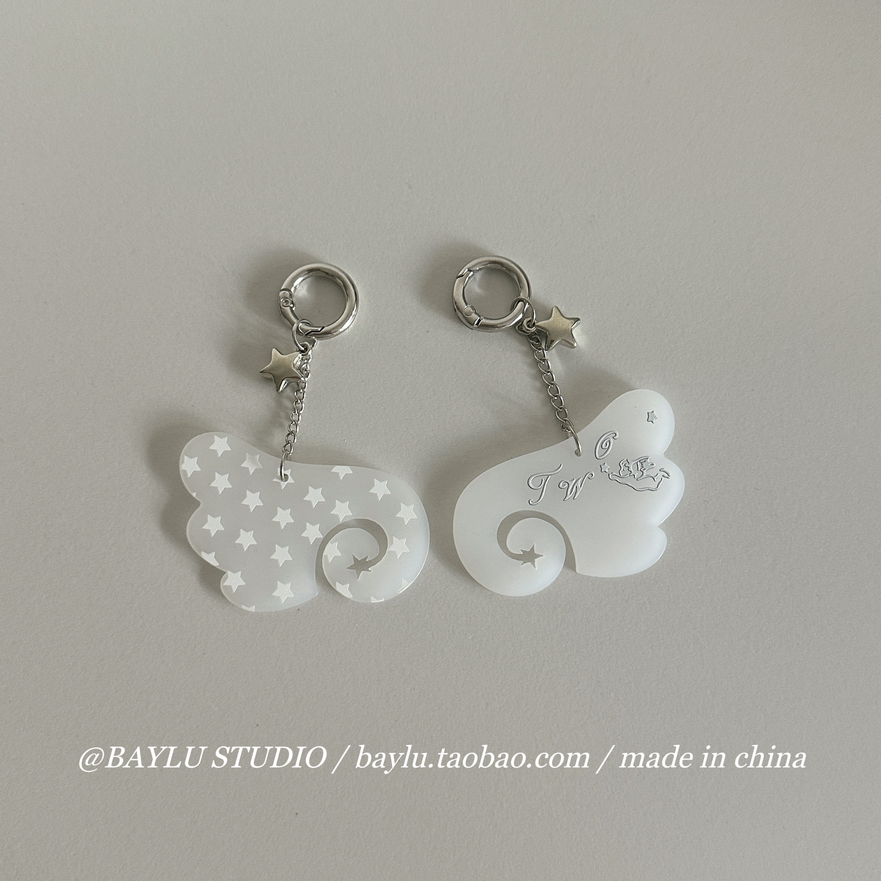 Chic Korean style, Instagram-worthy, retro sweet and cute star angel wing keychain, AirPods pendant.