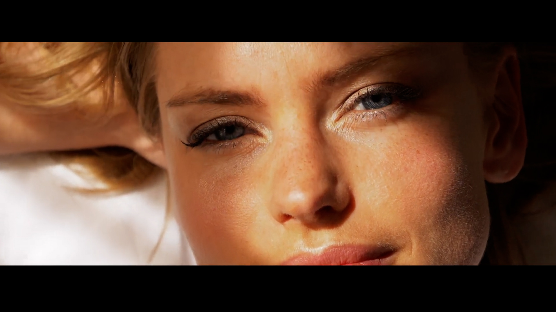 The Best Luma Fade Transitions in Davinci Resolve..jpg