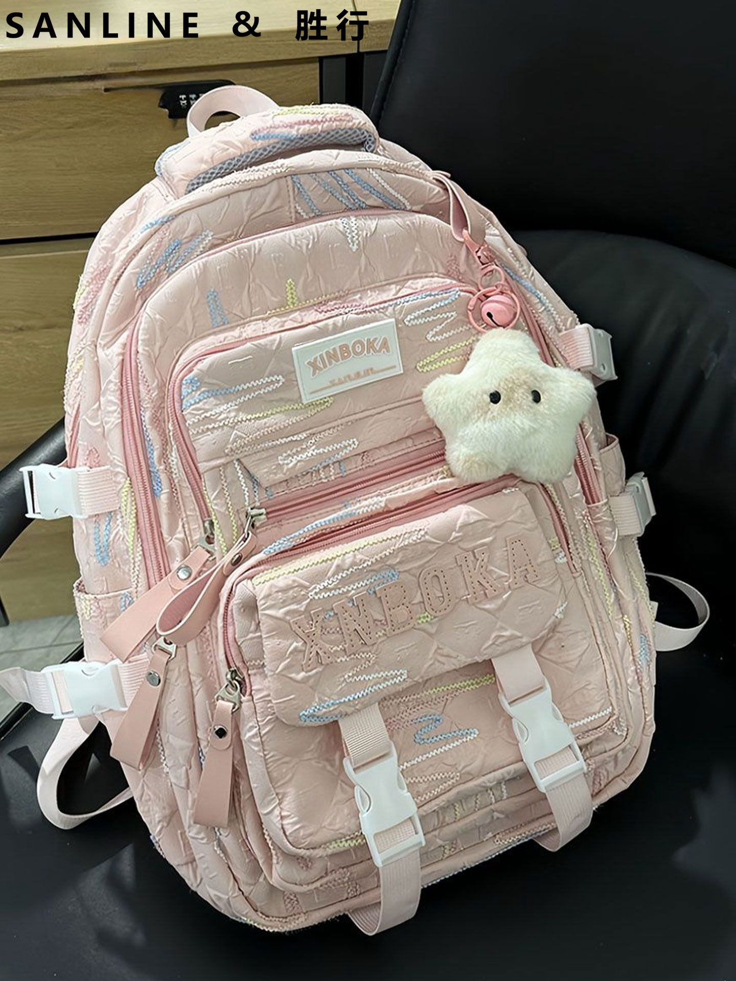 Schoolbags for Primary School Students in Grades Three to Six, Large-Capacity Ins-Style Girls' Backpacks for Middle School Students, Burden-Reducing Backpacks for Junior High School Students