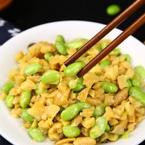 Zhouzhuang specialty edamame dried radish ready-to-eat crispy carrot diced pickles under open bag Suzhou Shanghai flavor