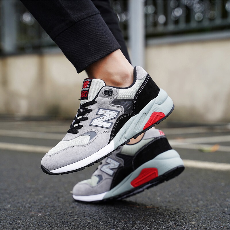 2026 New New Balance Nb580 Retro Casual Sports Shoes for Men and Women, Comfortable Autumn and Winter Couple Running Shoes, Authentic