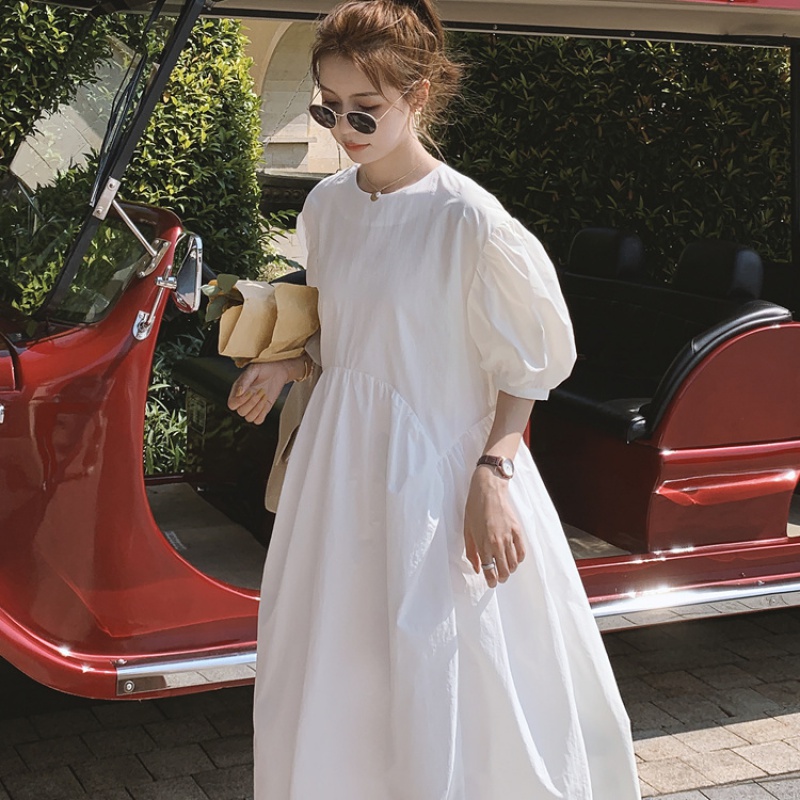 In the spring of 2021, the new Han edition in the loose and thin version of lantern sleeves white swing a fairy dress woman