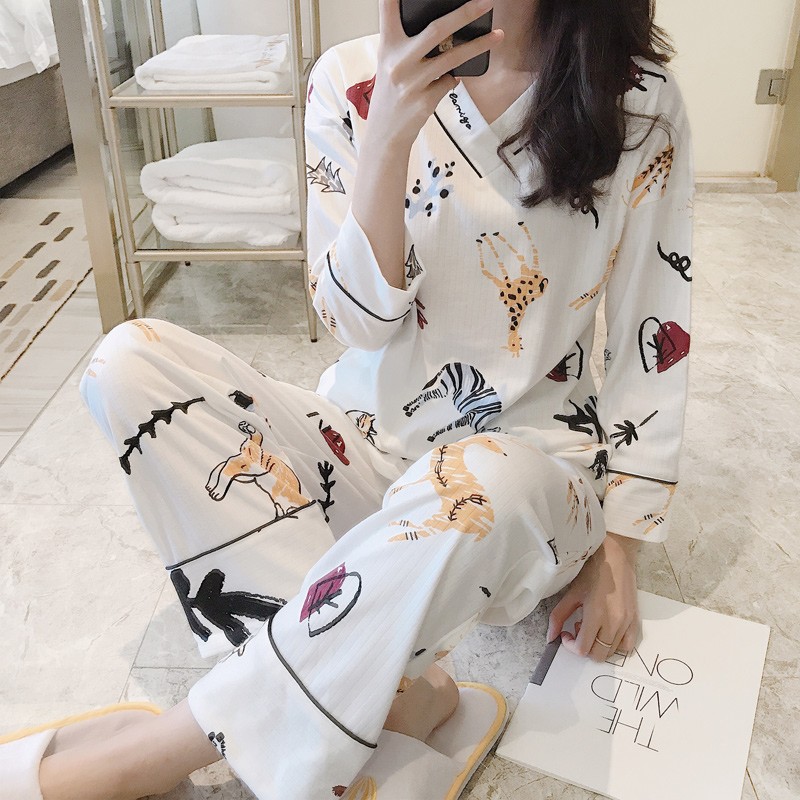 Han edition pajamas female autumn winter thick long sleeve cotton cartoon cute autumn and winter home clothing can be worn outside