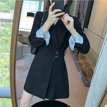 Skirt spring 2021 new design sense niche light mature style royal sister long sleeve temperament suit dress female tide