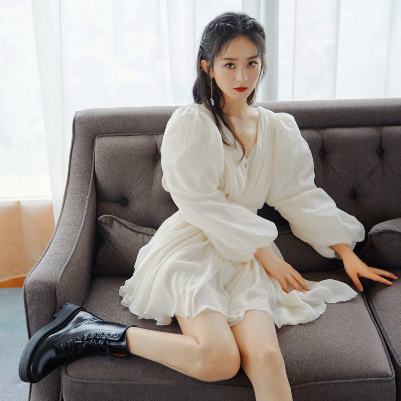 French maje Zhao Liying with the same paragraph 21 Spring new small sub-bubbleman with gentle wind and feminine feminine dress