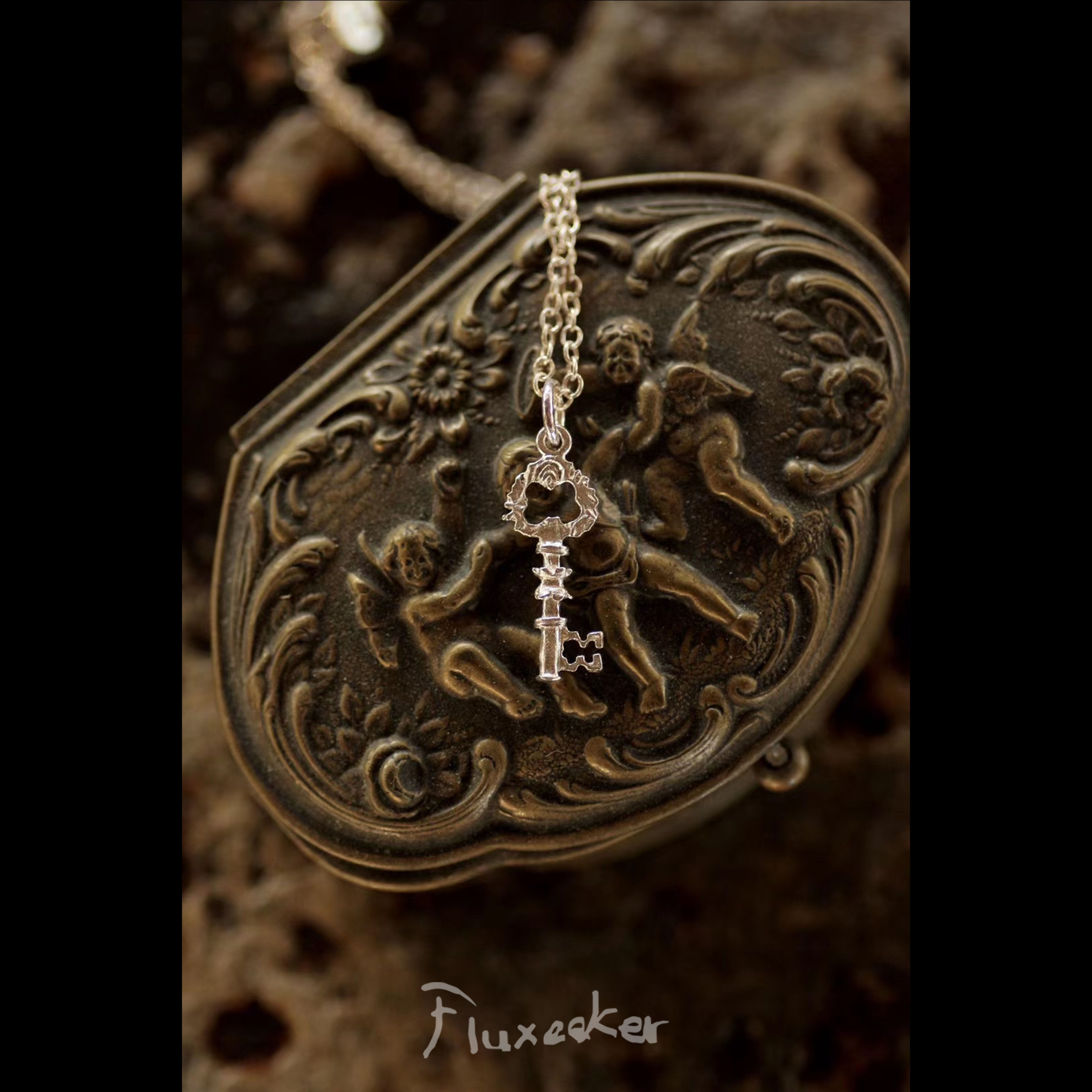 fluxeeker | Palace Metallurgical Pure Silver Small Key Necklace