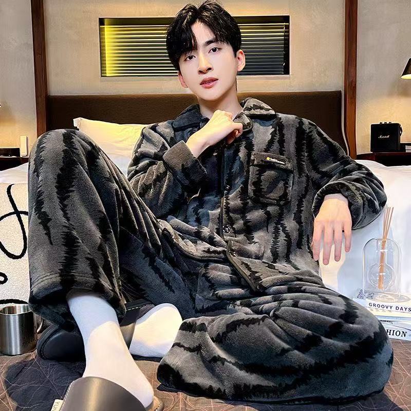 New Autumn and Winter Men's Home Wear Coral Fleece Thickened Warm Pajamas That Can Be Worn Outside as Home Wear
