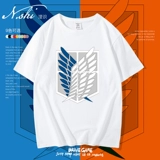 Гигантские T -рубашки гигантской атаки свитера T -мала