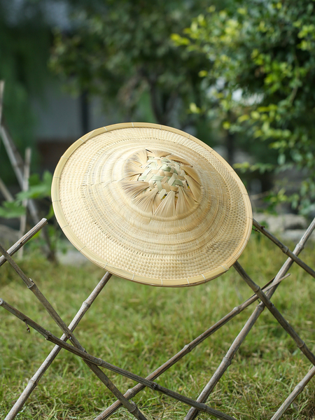 Bamboo Woven Sun Hat, Vintage Handmade Sun Hat, Hand-Woven Lacquer Dance Prop, Rainproof Decoration