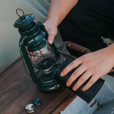 Jungle diary Springhill outdoor equipment camping oil lamp special oil pot refueling barrel kerosene lamp portable oil pot