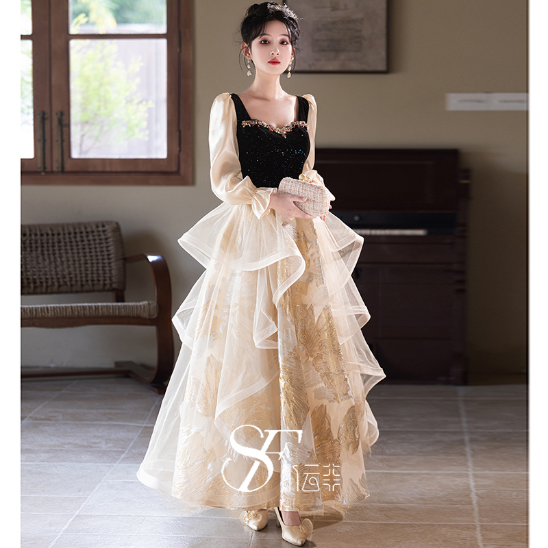 フランス年次パーティーイブニングドレス女性のための 2024 新しいスタイルのハイエンド気質長袖プリンセス声楽テストドレス