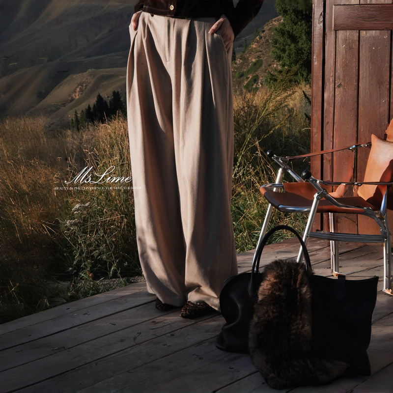 Wang Huanhuan Mslime【Elegant】Cashmere Drape Wide-Leg Pants with a High-End Feel, Loose and Slimming Straight-Leg Casual Pants Wang Huanhuan Mslime【Elegant】Cashmere Drape Wide-Leg Pants with a High-End Feel, Loose and Slimming Straight-Leg Casual Pants