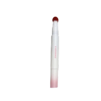 The small hair ball brush head is so wide. I love the milky cushion lip cream matte velvet mist lip glaze which is natural long-lasting waterproof and does not fade.