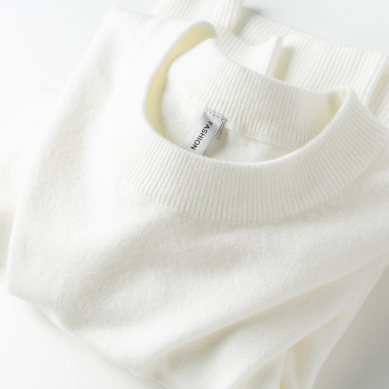High-End Feel, No Pilling! Winter Warm, Thick Base Layer, Round Neck, Pure White Sweater for Men, Slim-Fit Knitwear
