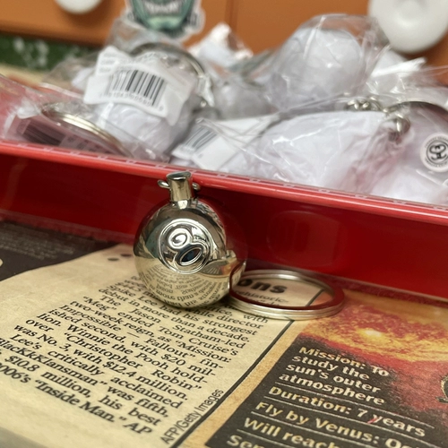 Spot Stussy Metal Silver № восьми для мяча Metal 8 Ball Caychain модные аксессуары