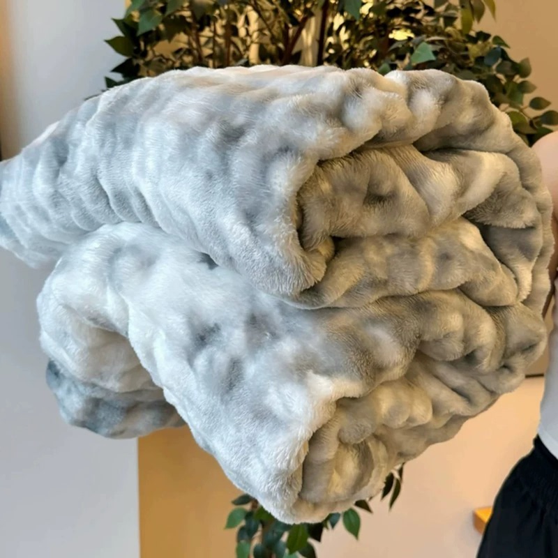 Thickened Milk Velvet Bubble Fleece Blanket, Nap Blanket, Office Air Conditioning Coral Fleece Flannel Throw Blanket, Sofa Blanket Thickened Milk Velvet Bubble Fleece Blanket, Nap Blanket, Office Air Conditioning Coral Fleece Flannel Throw Blanket, Sofa Blanket